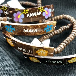 hawaiian wooden bracelets🌴